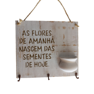 Porta Chave Em Madeira Com Vasinho